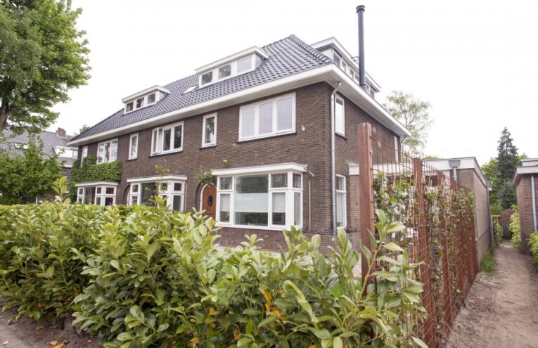 jaren-dertig-woning-overstek-origineel-mooie-details-verbouwing-keuken