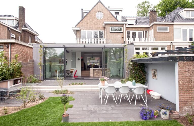 verbouwing-resultaat-keuken-tuin-modern-vlot-fris